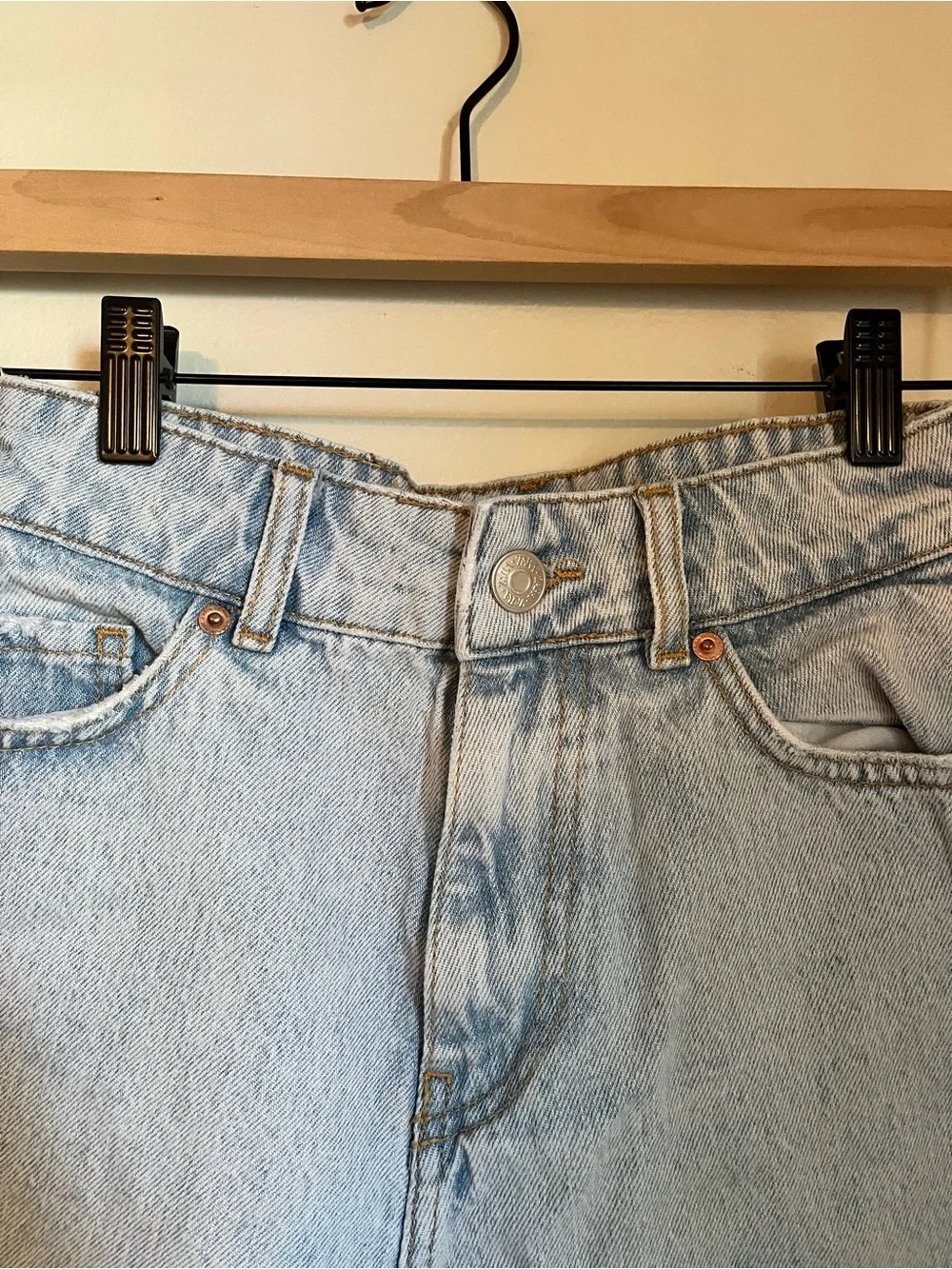 Zara Light Wash Denim Shorts - Casual Women's High-Rise long Shorts